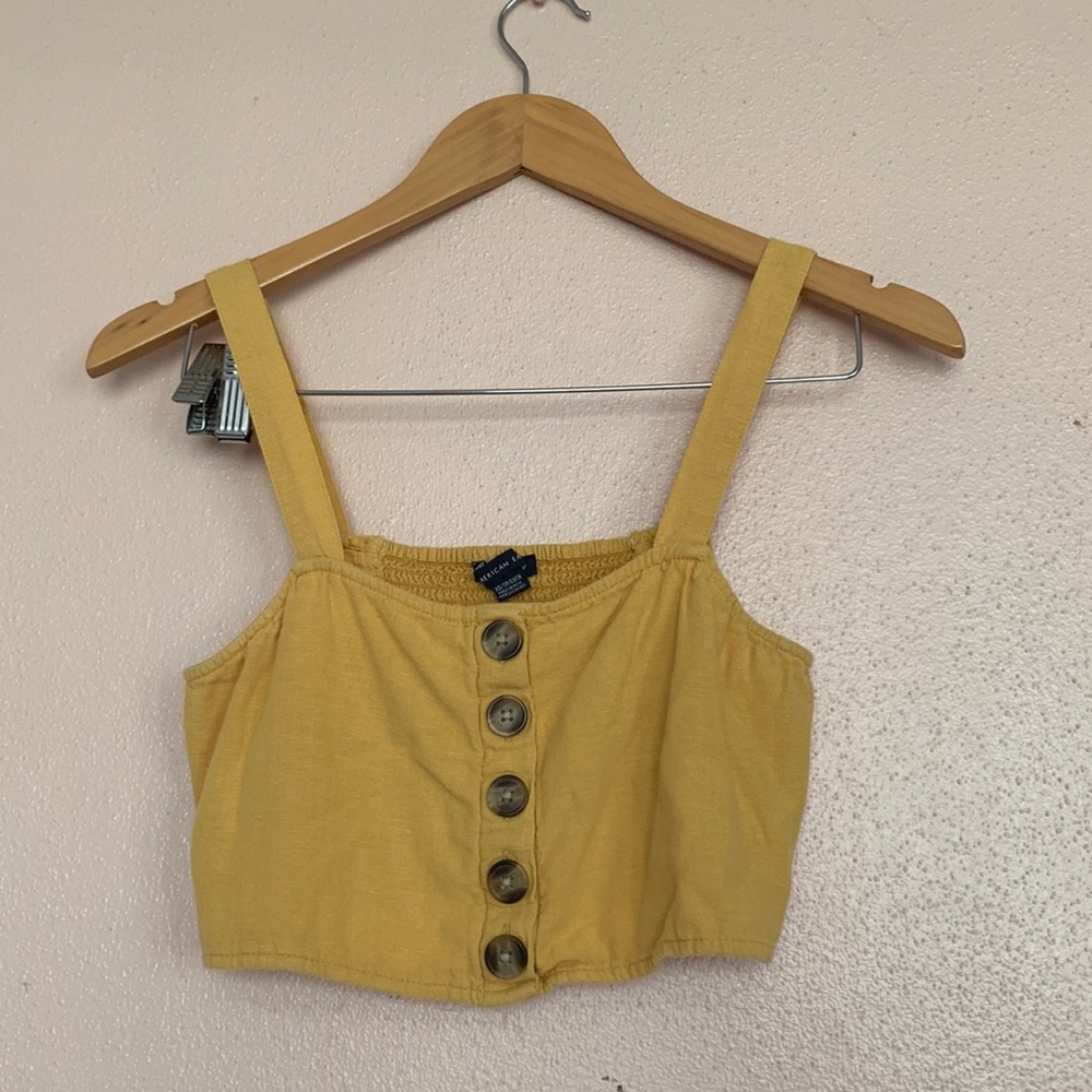 American Eagle Outfitters Mustard Yellow Crop Top S •